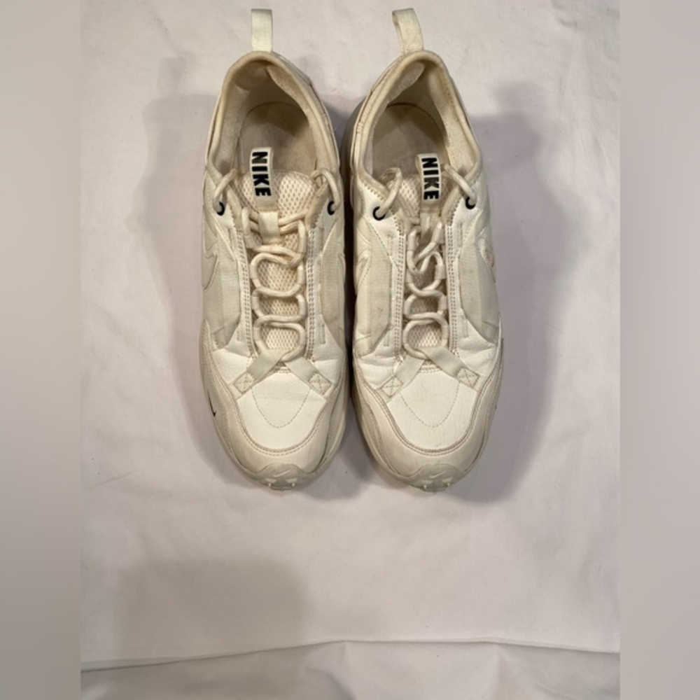 Nike,‎ sz 10 women's